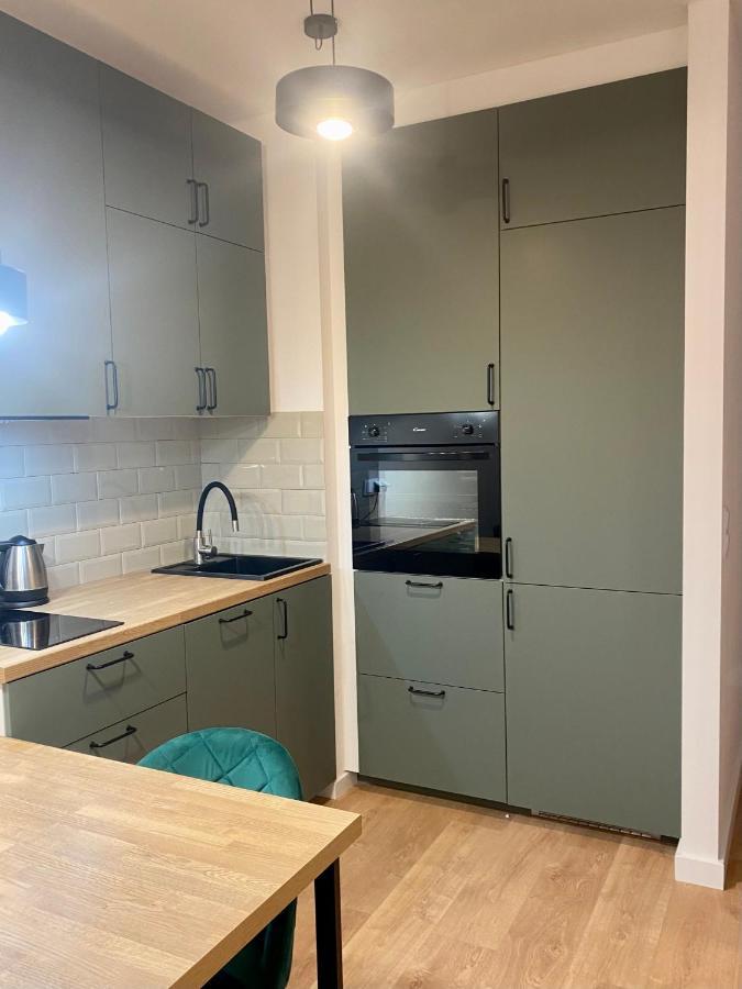 Airport Green Apartment Kl21 - Air Condition & Free Parking Varsóvia Exterior foto